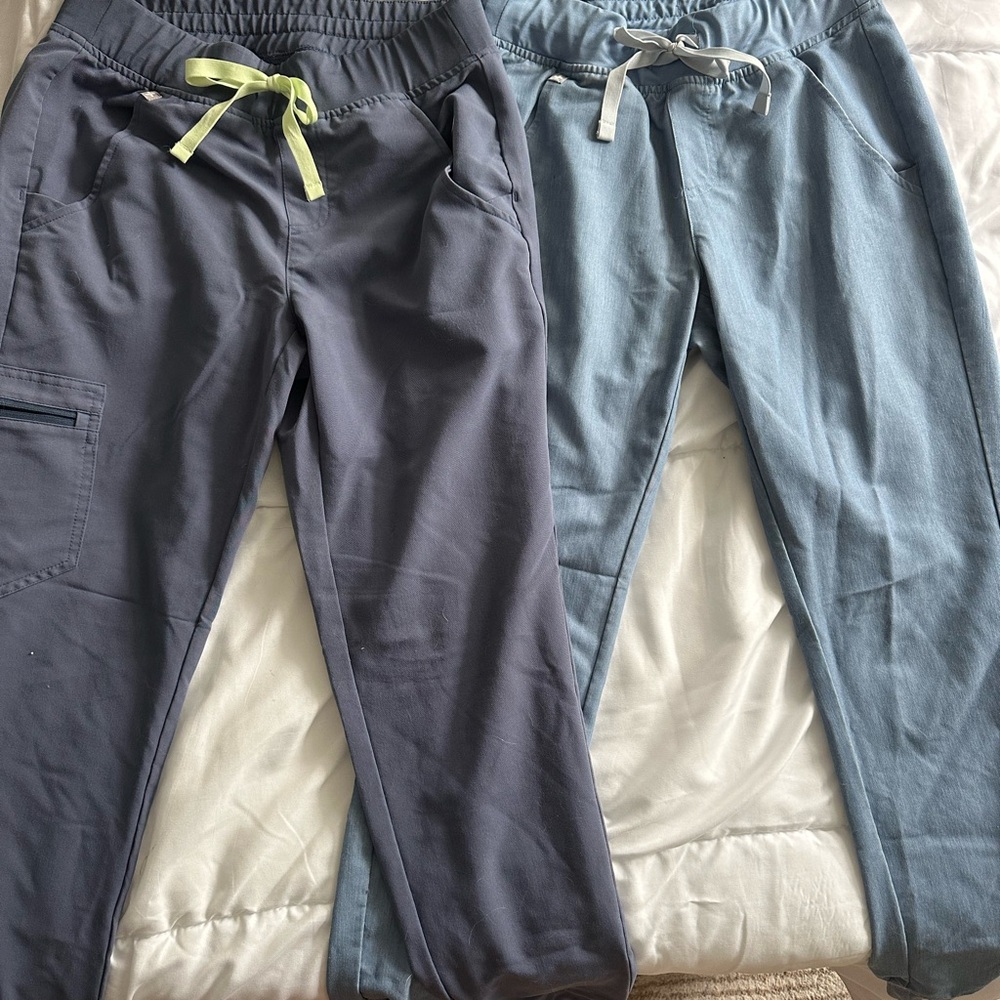 Figs Blue and Gray Sweatpants Comfortable Joggers